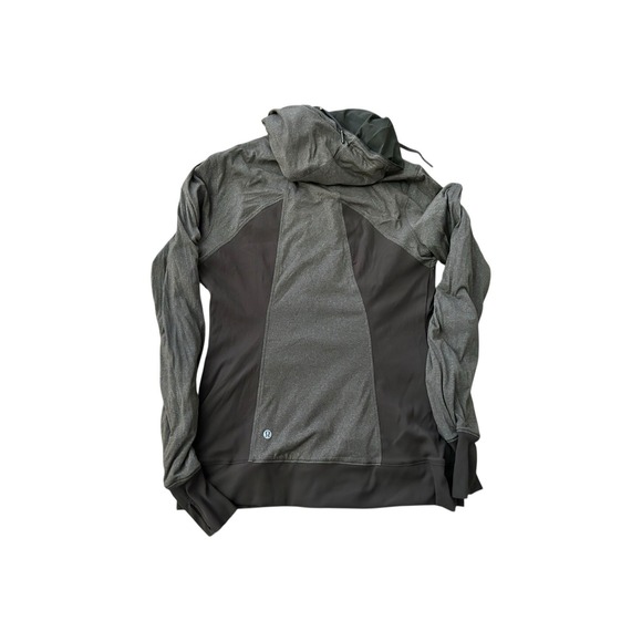 Lululemon Dance Studio Jacket III Reversible Olive Green Zip Up Hoodie Size 10 - Picture 13 of 15